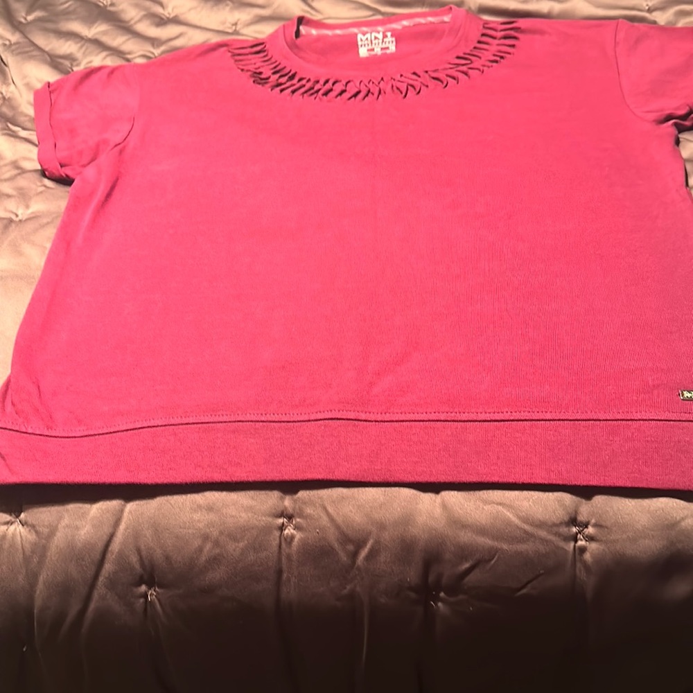 Michael Kors fuschia top